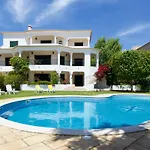 Villa Lux Villa Vau By Sweet Home